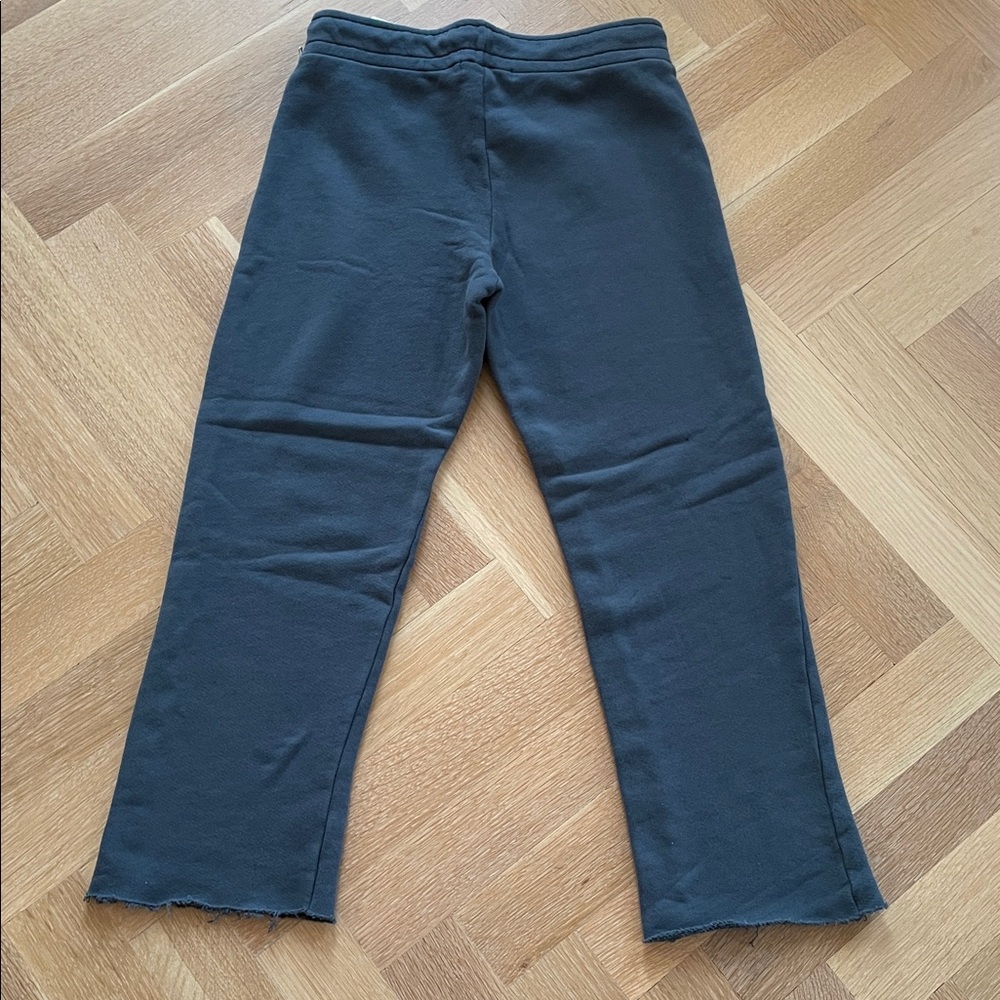 PerfectWhiteTee raw edge fleece sweatpants size medium NWT - Picture 5 of 9